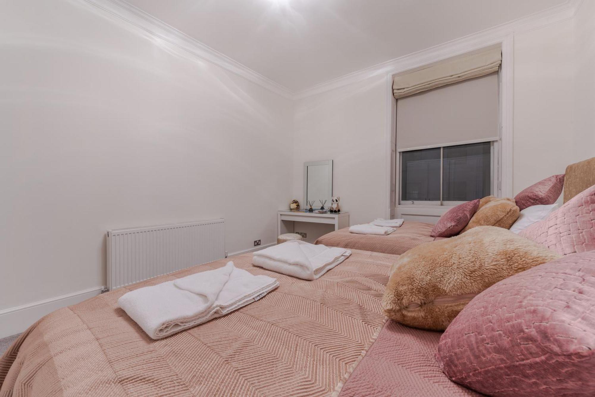 5H Modern Elegance 1-Bedroom City Living In Londra Dış mekan fotoğraf