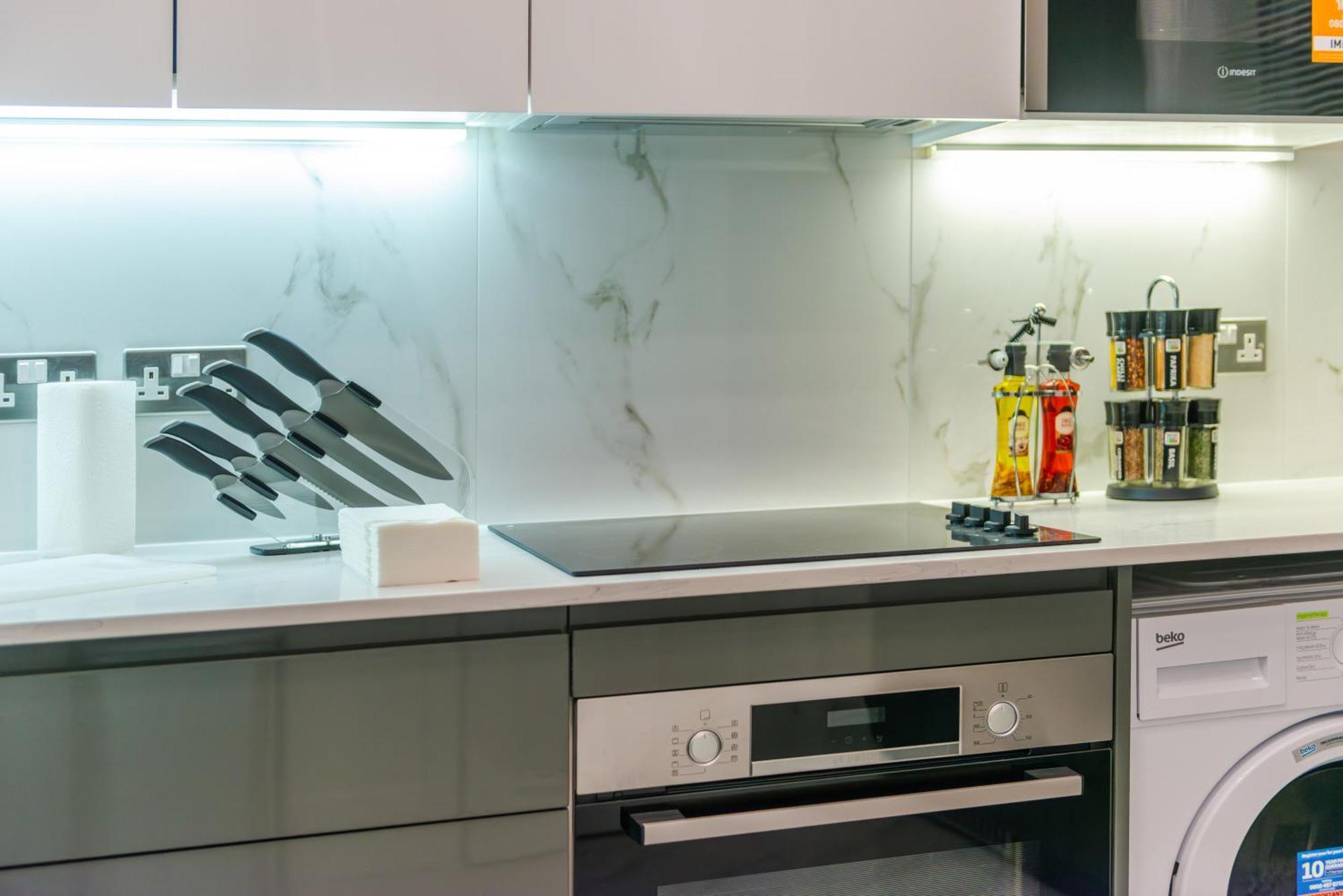 5H Modern Elegance 1-Bedroom City Living In Londra Dış mekan fotoğraf