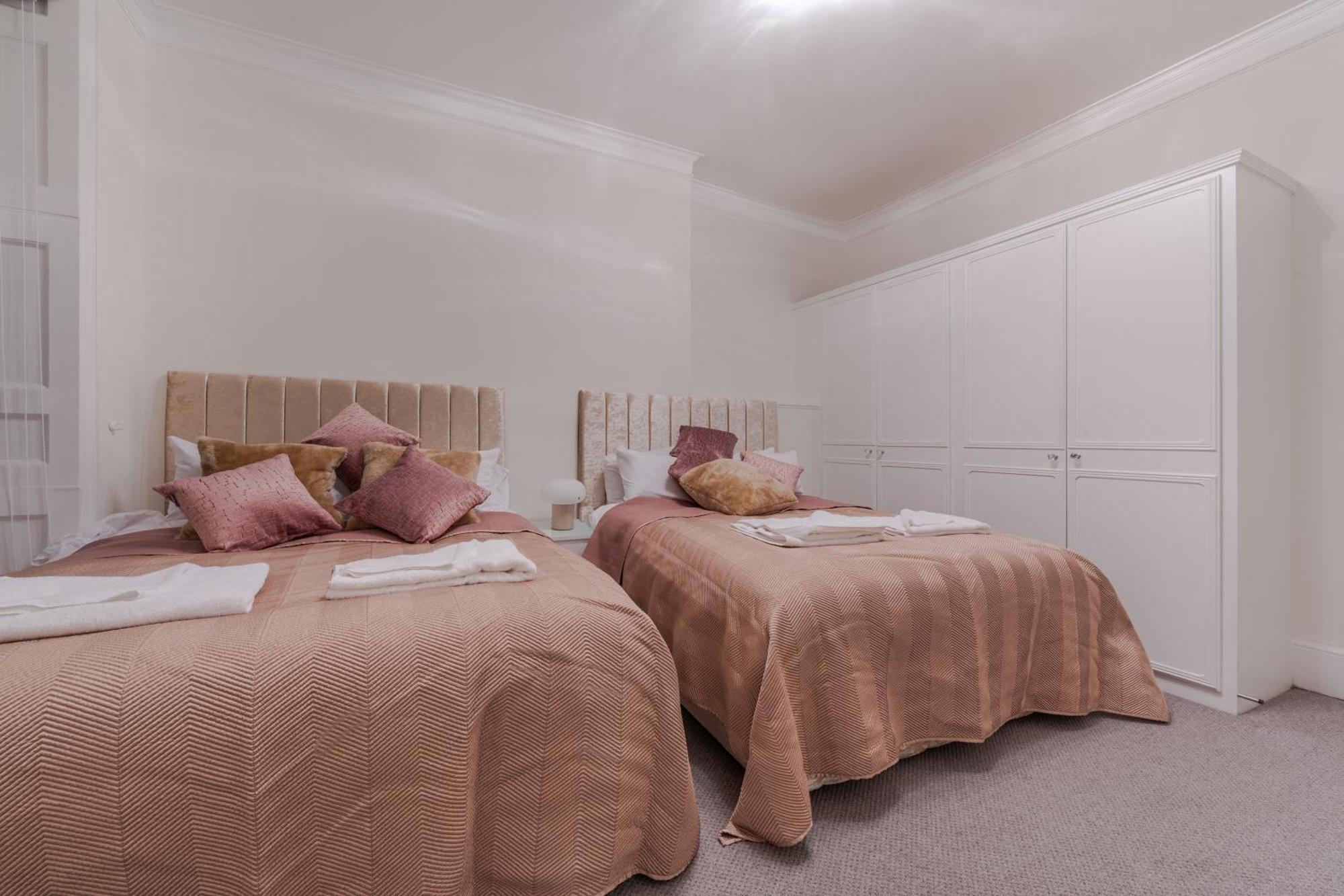 5H Modern Elegance 1-Bedroom City Living In Londra Dış mekan fotoğraf